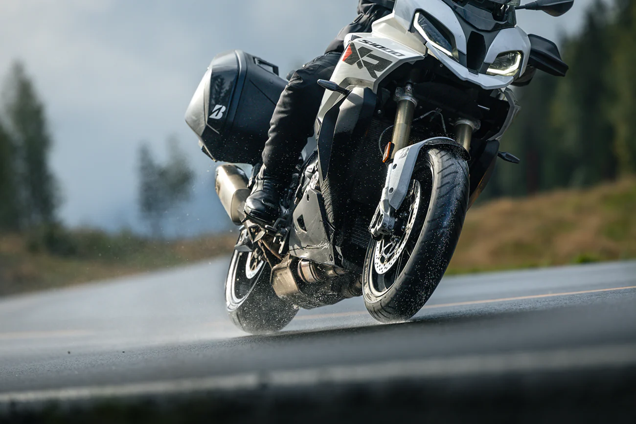BRIDGESTONE  T33 Rear Tire - Image 6